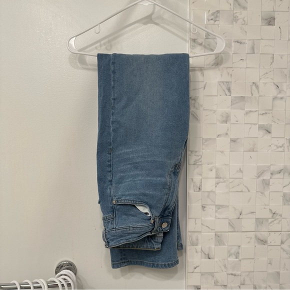 Djerf Avenue Straight Jeans Mid Blue Size 26 - Picture 6 of 7